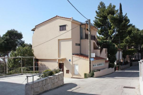 Apartments by the sea Nemira, Omis - 5884